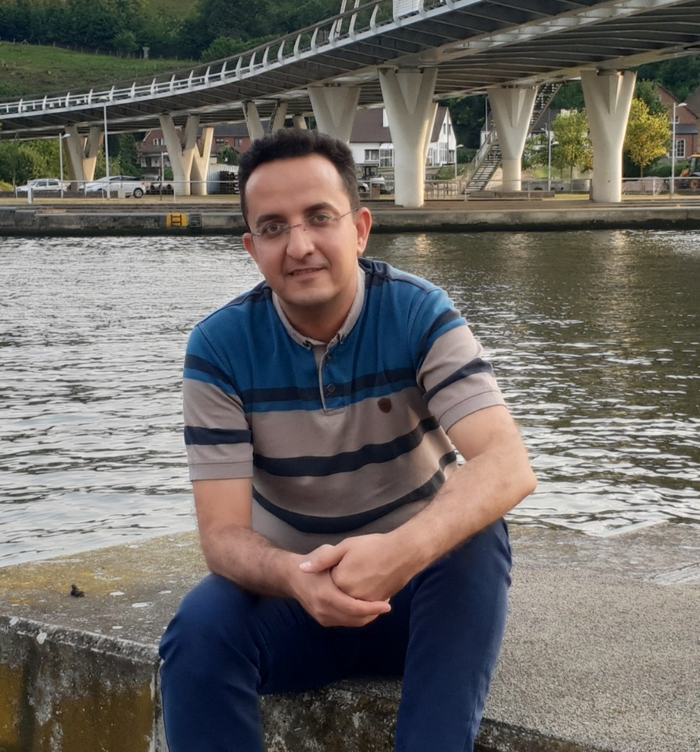 دکتر فرزاد جلیلیان